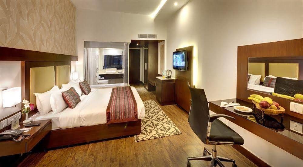 Hotel Hindusthan International, Varanasi Eksteriør billede